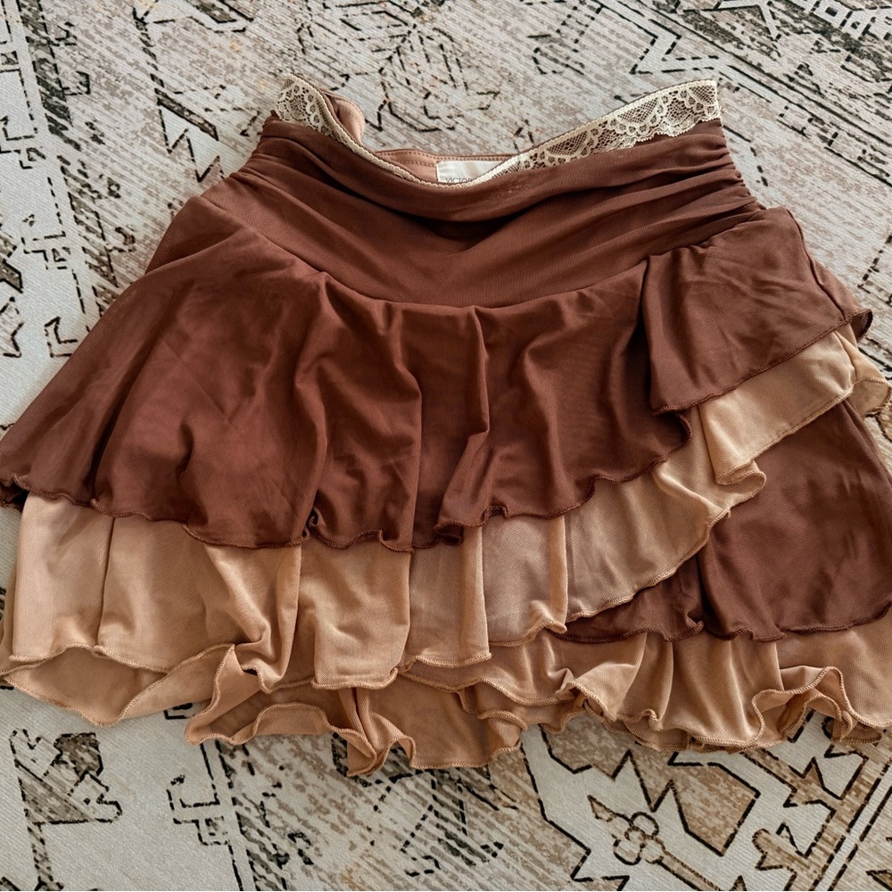 Chic Asymmetrical Layered Skirt in Brown and Tan